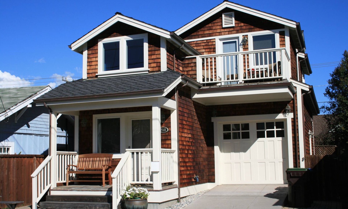 Seabright House | Great Home! Great Beach! Great Location!