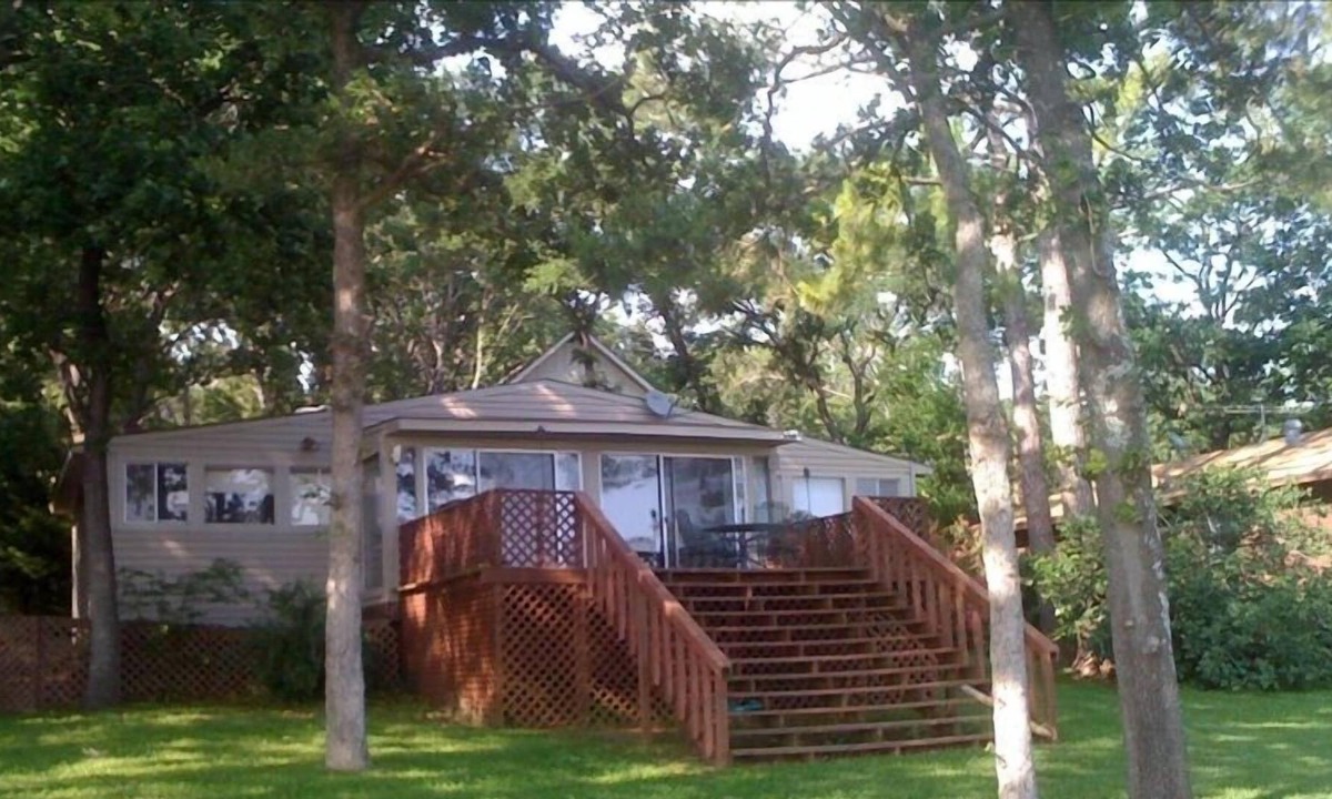Leisure Land House | Great Lake Retreat. Perfect for Entertainers. Kid Friendly