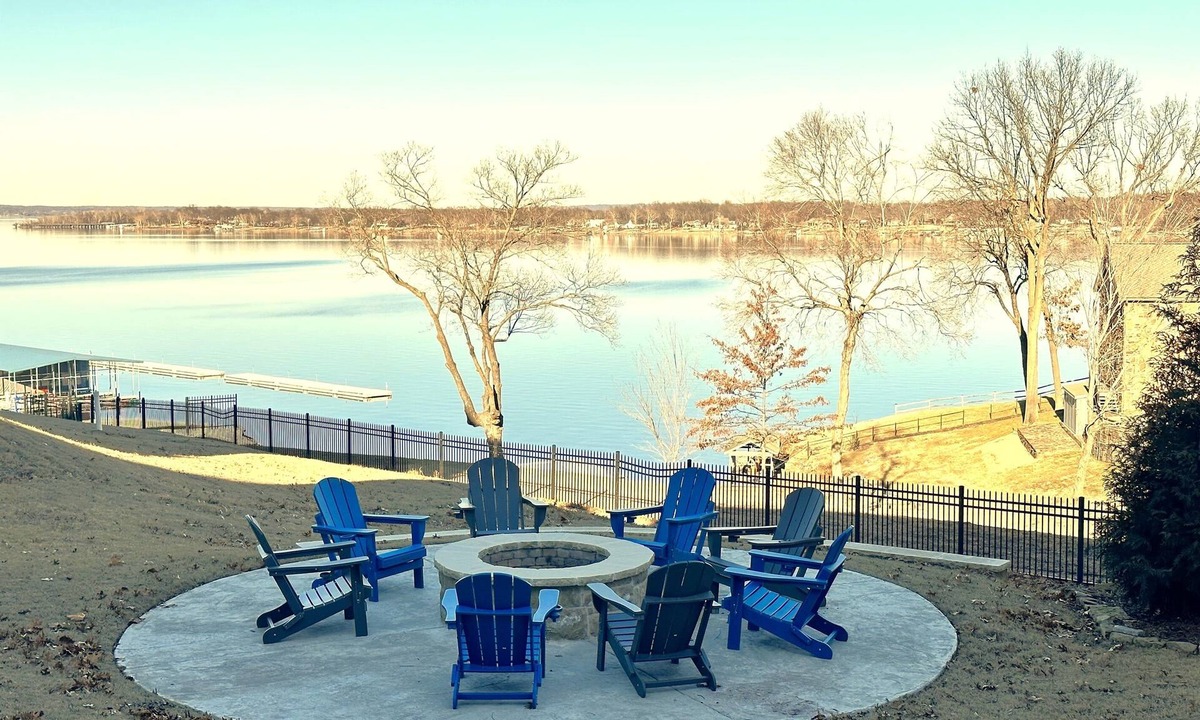 Afton House | Great Location! Lakefront Modern Home!