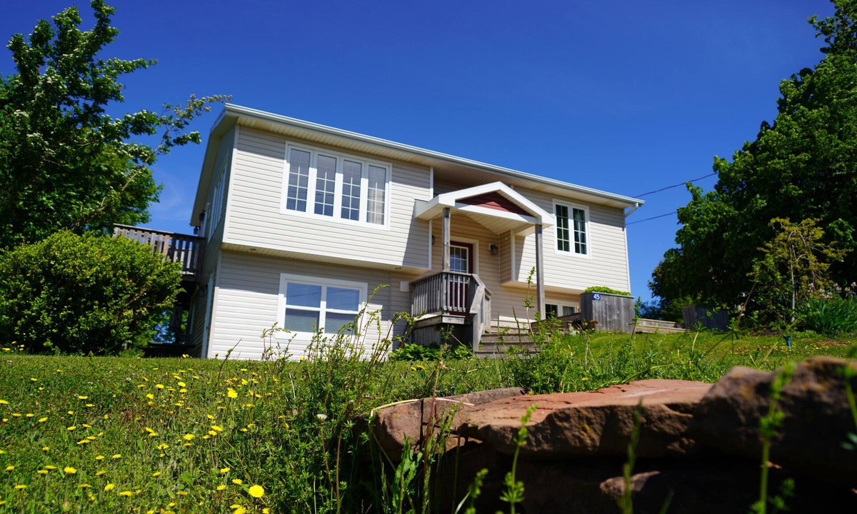 North Rustico Cottage | Great Location - North Rustico Ocean View