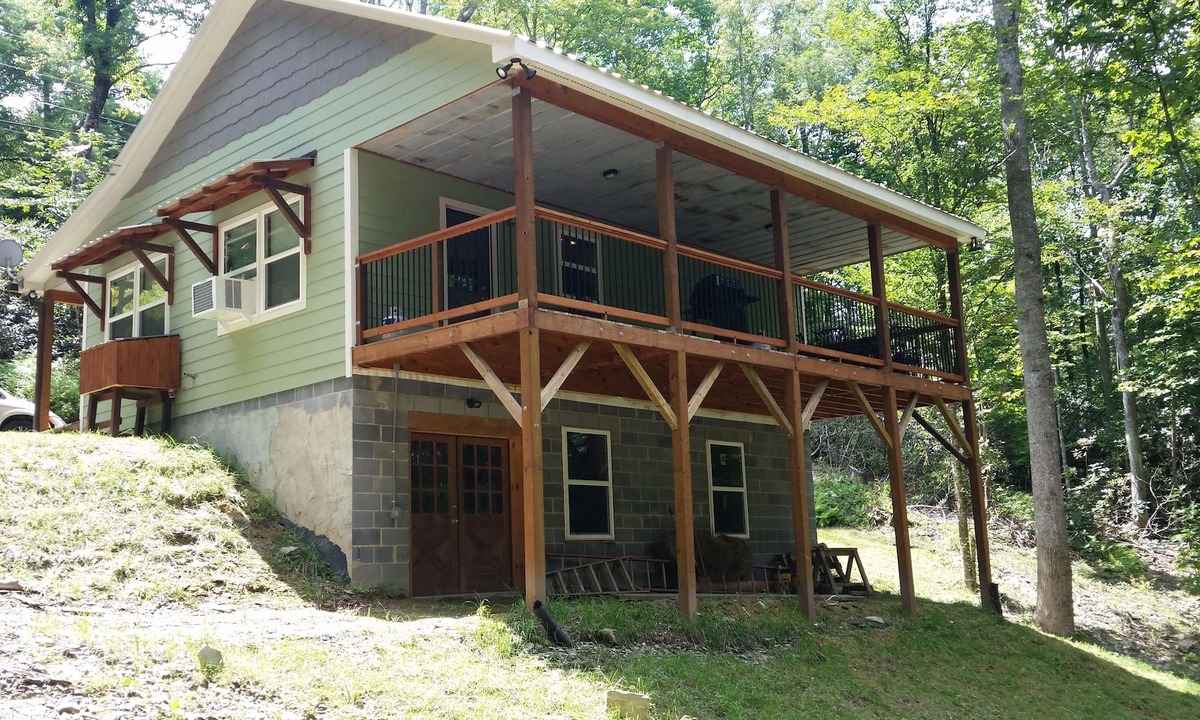 Blowing Rock Cabin | GREAT Location. Private Cottage near Blowing.