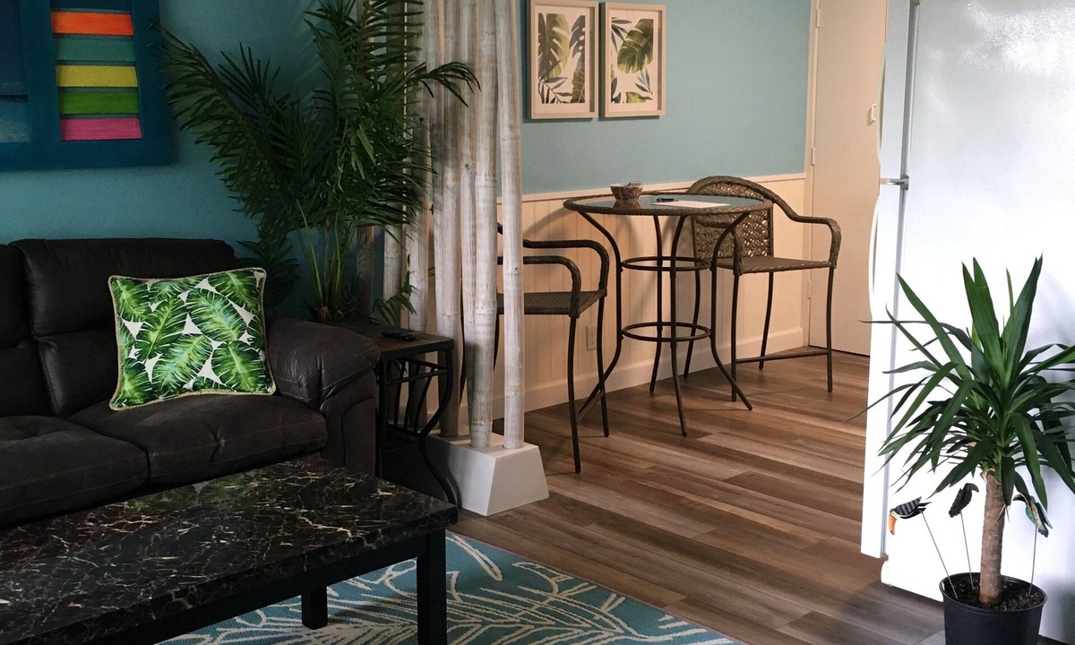 Lake Ozark Condo | GREAT OFF SEASON RATES!