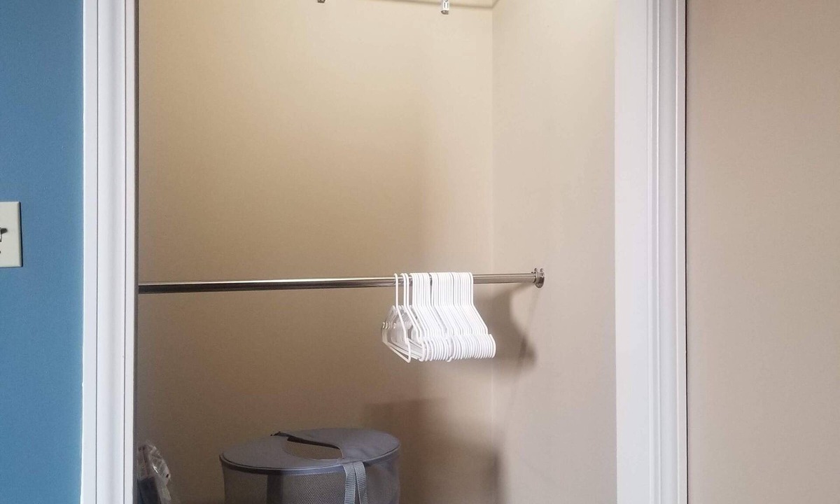 Downtown Kansas City Apartment | Great studio downtown, close to everything!