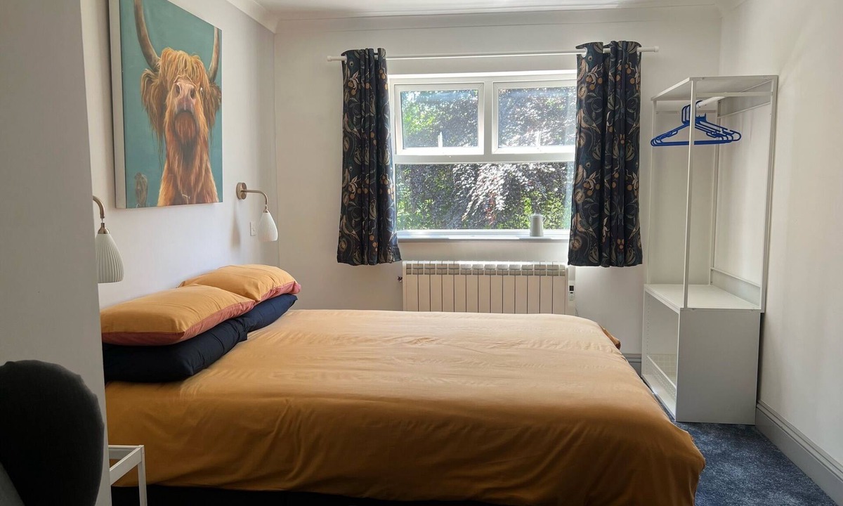 Camelford Apartment | Great value serviced accommodation North Cornwall