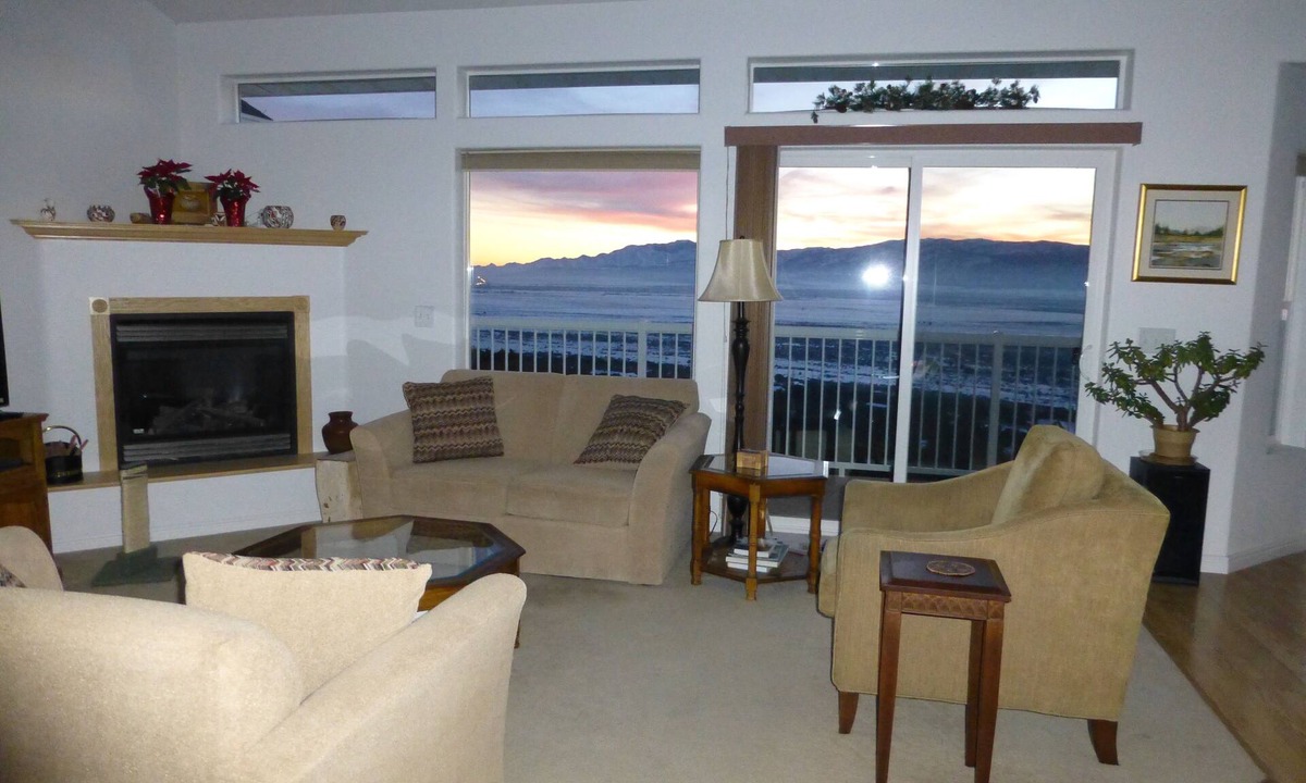 Cedar City House | Great Views, Quiet Neighborhood, Comfortable Living & Pet Friendly!