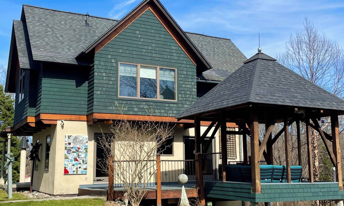 Trumansburg House | Great winter getaway! Amazing sight seeing ,hiking at Taughannock state park