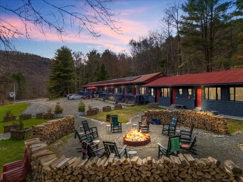 Hancock Hotel | Green Acres Retreat