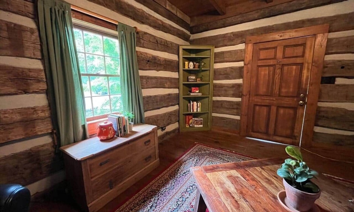 Chatsworth House | Green Door Cabin