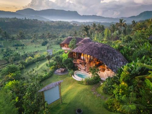 Sidemen Villa | Green Earth Bali luxury Bamboo villas