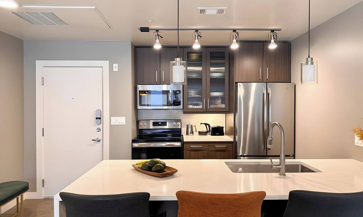 Brighton Beach Apartment | Green Haven by Brighton Beach