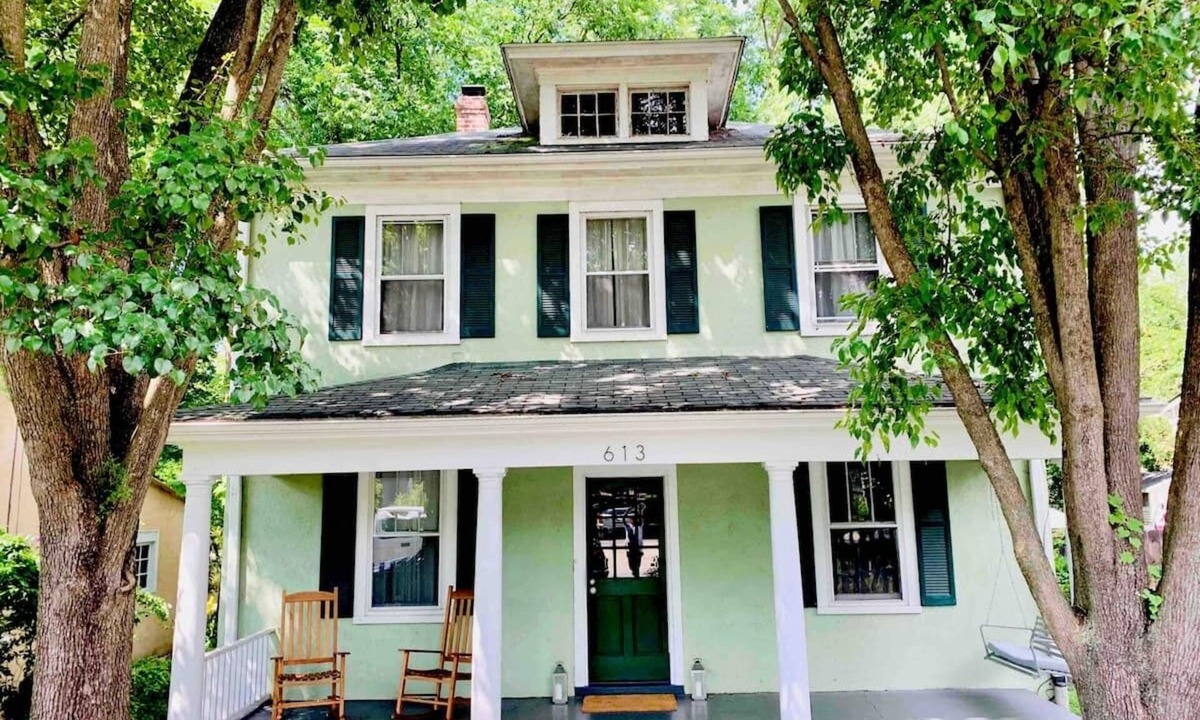 Belmont House | Green House, Belmont Classic/Modern Reno, Walkable