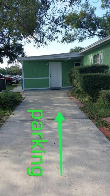 Egypt Lake-Leto Apartment | Green house