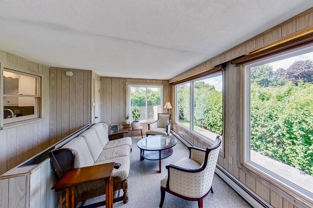 East Haven  Rutland County House | Green Knolls Haven