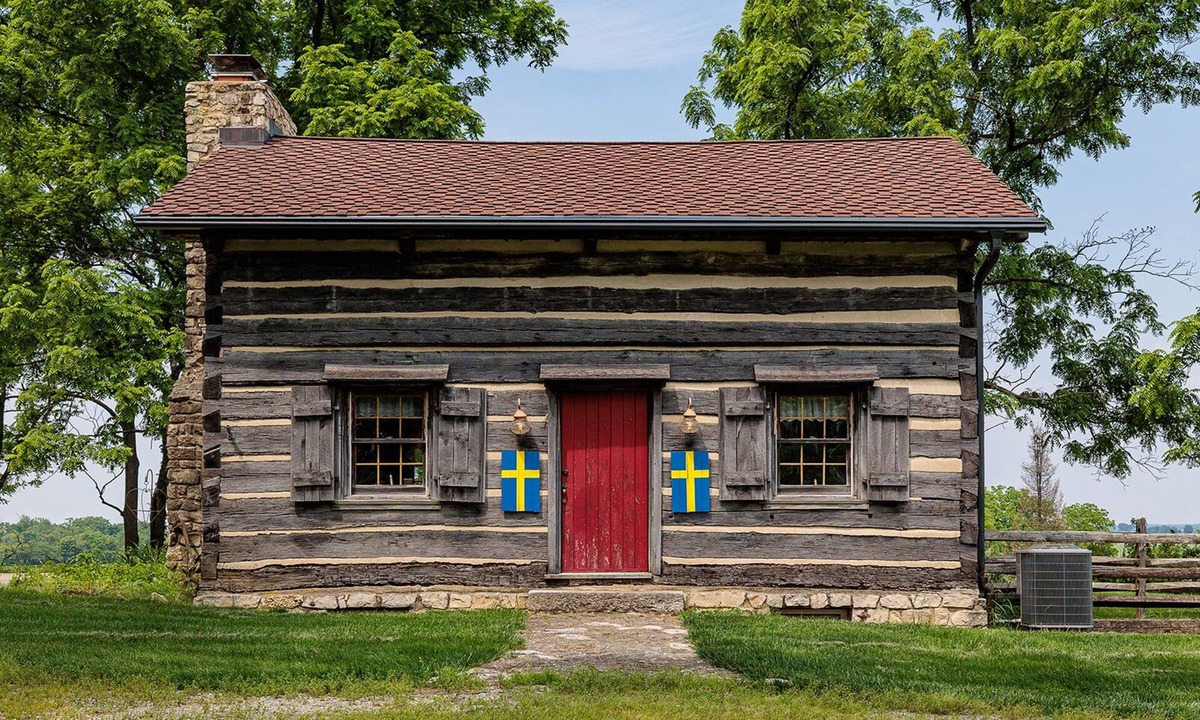 South Charleston Cabin | Green Plains Cabin