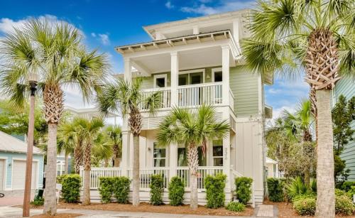 Seacrest Beach House | Green Wave