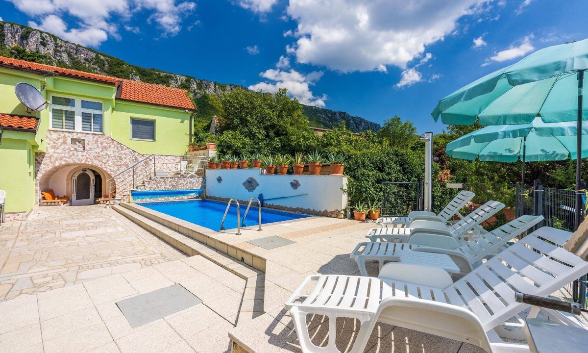 Bribir House | Greenhouse Adria with terrace and swimming pool
