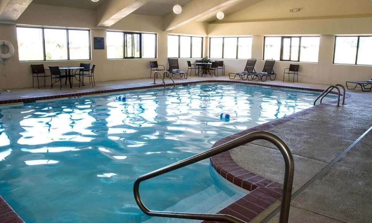 St. James Hotel | Greenlight Inn & Suites