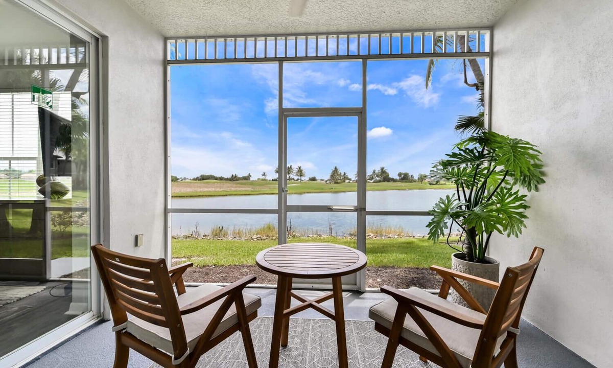 Naples Condo | GreenLinks at Lely Resort · 1st Floor · Lake View · Golf · Sleeps 6