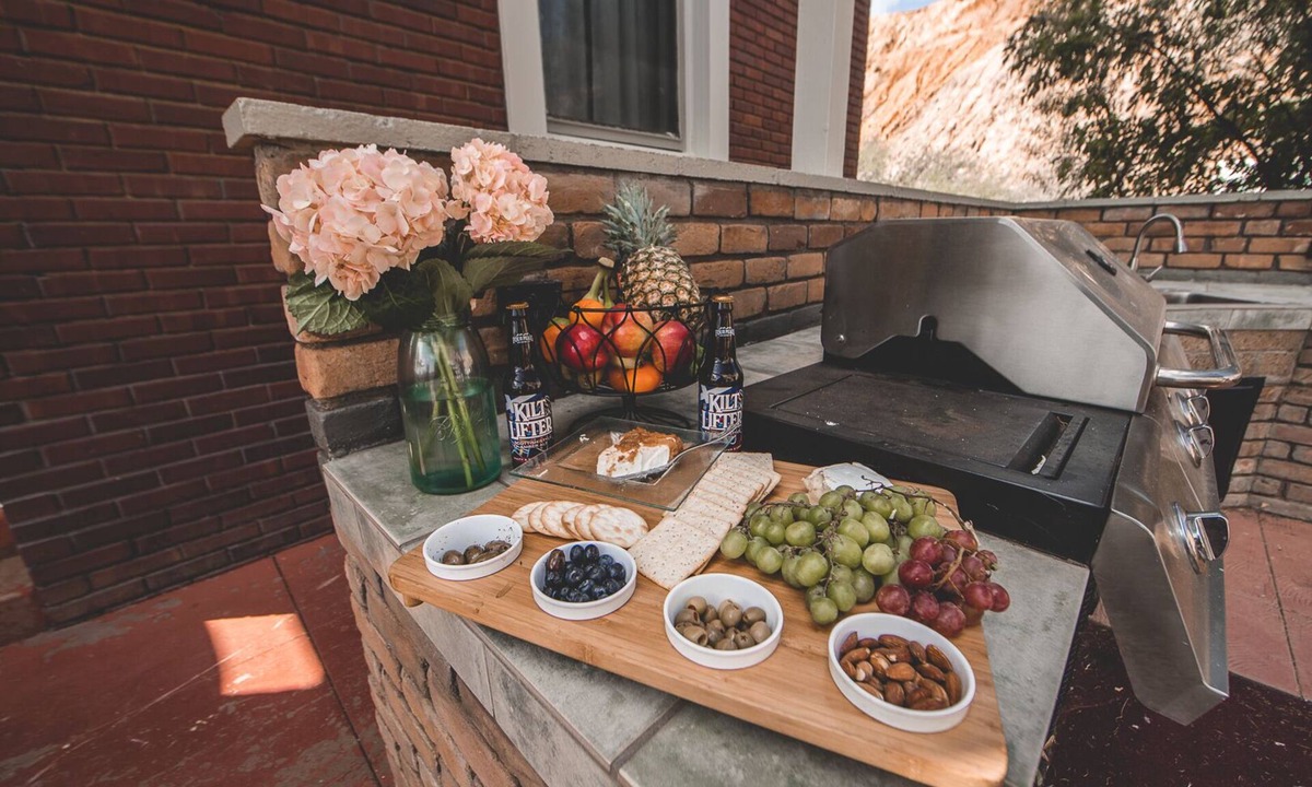 Bisbee House | Greenway Manor