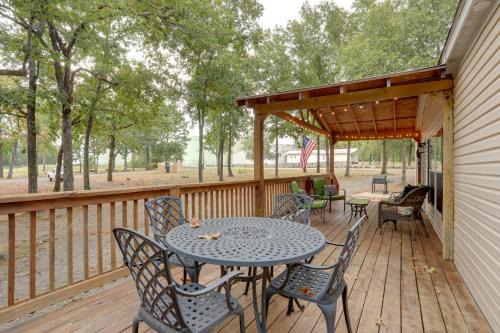 Greers Ferry House | Greers Ferry Lake Access: Cabin w/Boat Slip!