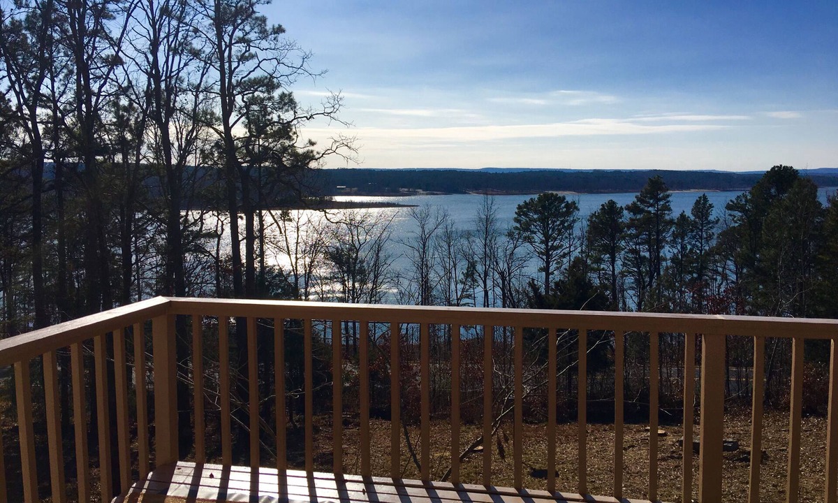 Edgemont House | Greers Ferry Lake View Home