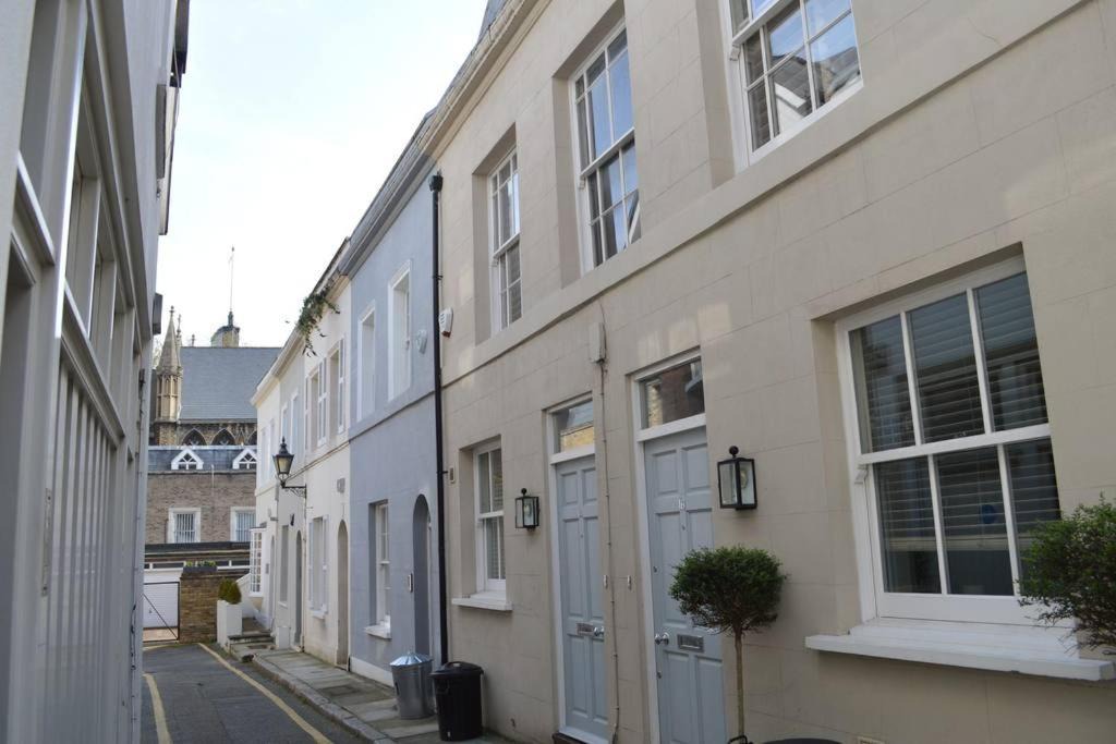 Royal Borough of Kensington and Chelsea Apartment | Gregory Place