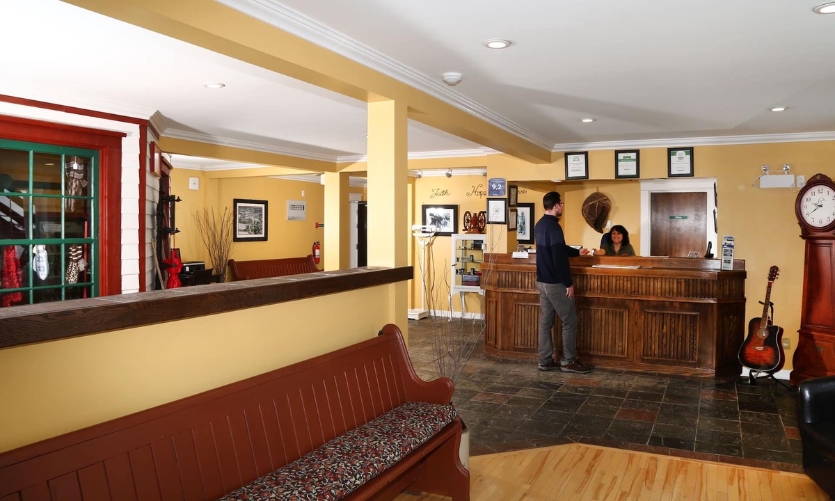 St. Anthony Hotel | Grenfell Heritage Hotel & Suites