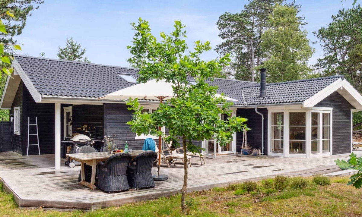 Hoensinge House | "Grethe" - 750m from the sea by Interhome
