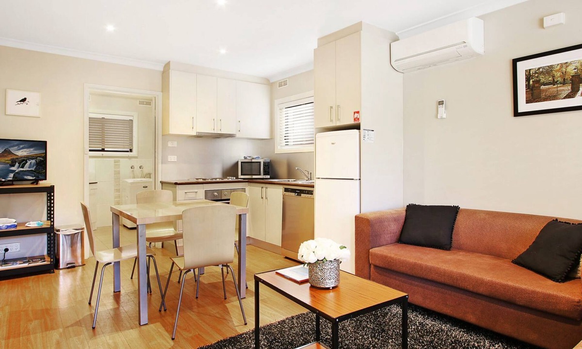 Bright Apartment | Grevillea Gardens Unit 6