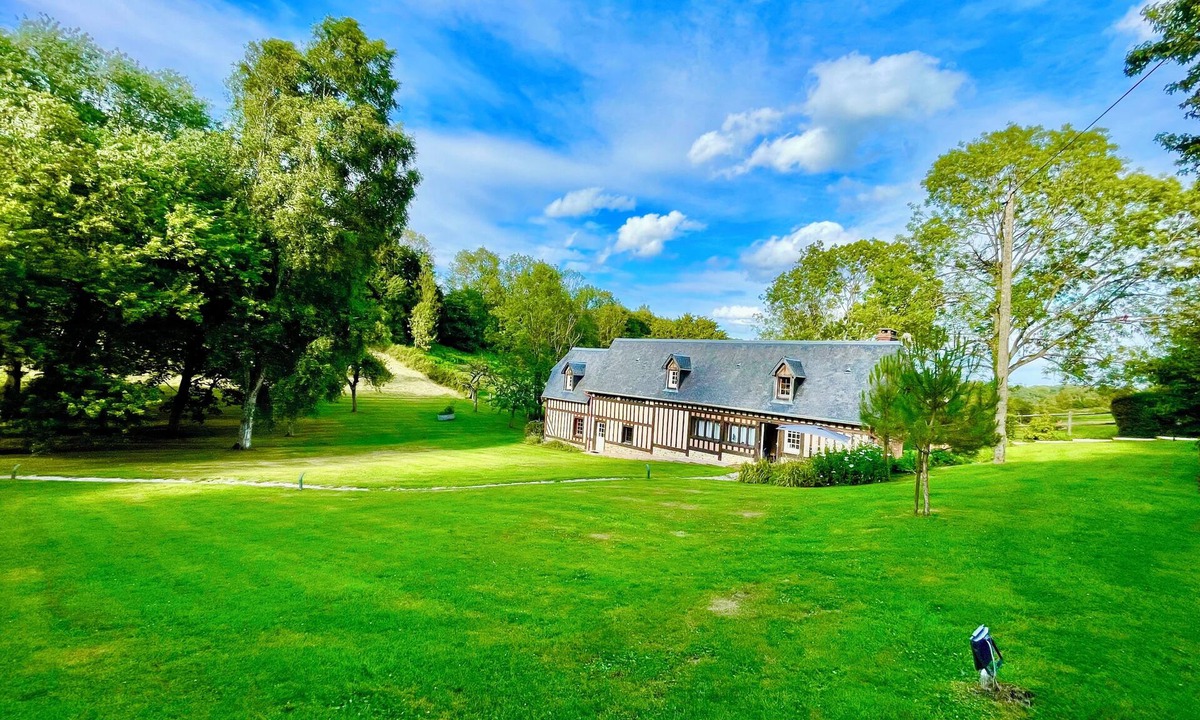 Les Champeaux House | Grey Reinette