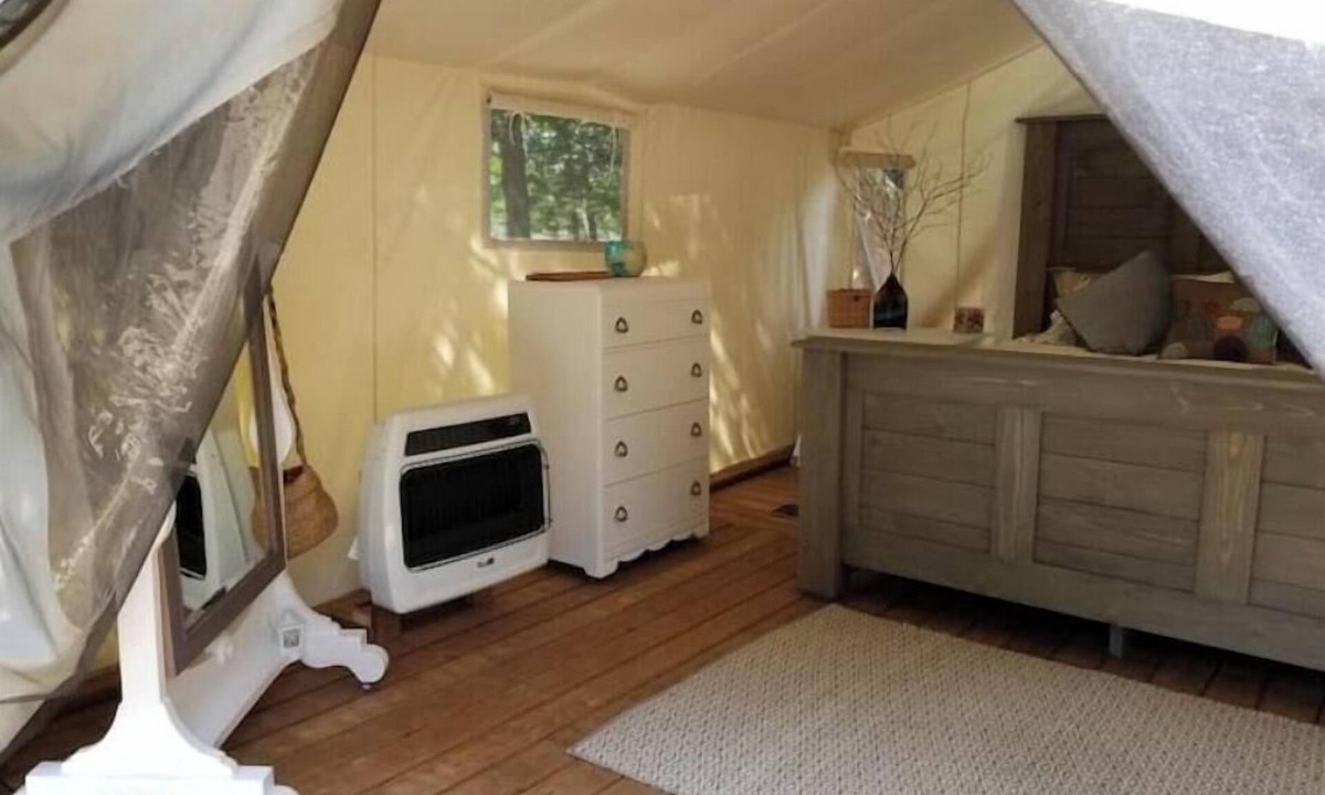 Chatsworth Cabin | Greyridge Glamping "Paradise Island " Retreatnn