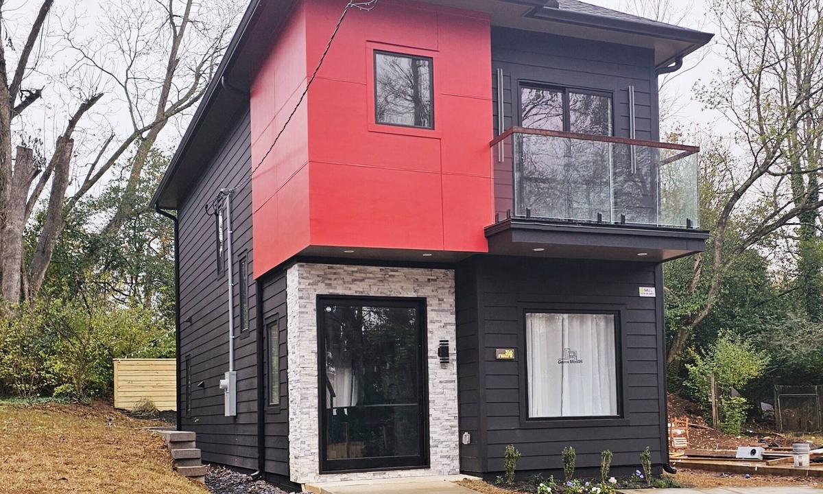 Griffin House | Griffin Modern Aura model home