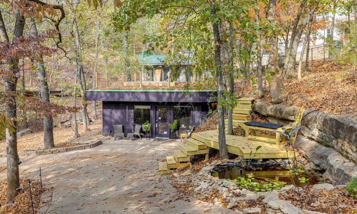 Lost Bridge Village Apartment | Grill & Rooftop Deck: Cozy Hideaway in Garfield