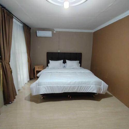Surakarta Villa | Griya Al Mukmin Guesthouse Syariah