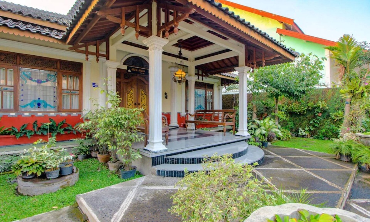 Sinduharjo Hotel | Griya Joglo Kaliurang