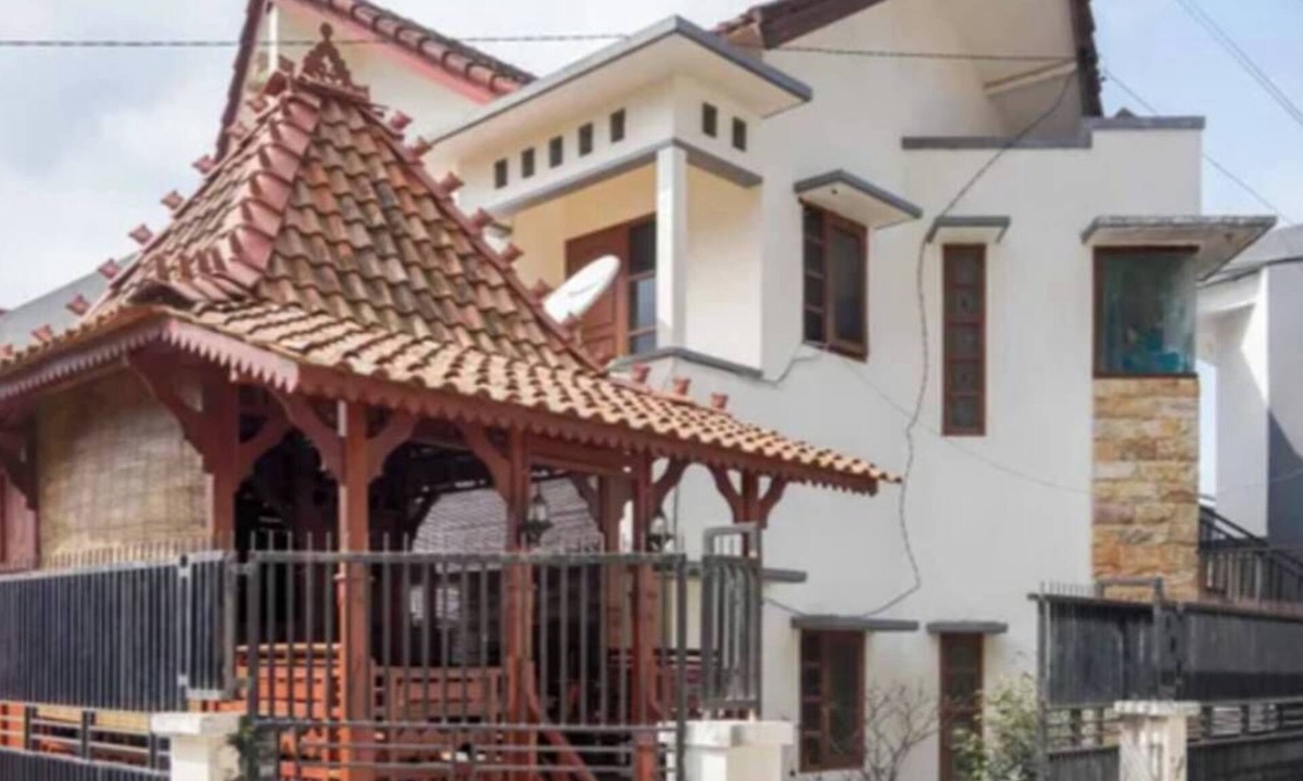 Ngaglik House | Griya Sarah Backpacker Homestay by Bias