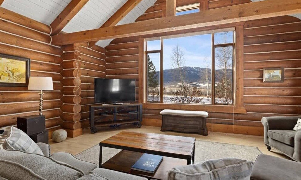 Red Lodge Cabin | Grizzly Peak Cabin