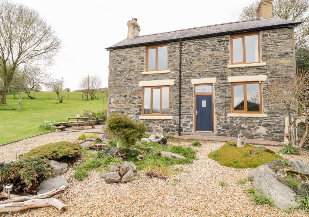 Corwen House | Groes Lwyd