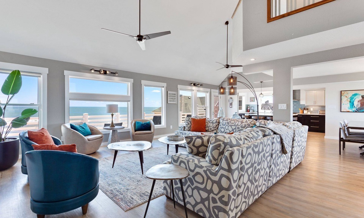 Avon House | Groovin'*Oceanfront*8 Bedrms*Elevator*2 Hot Tubs