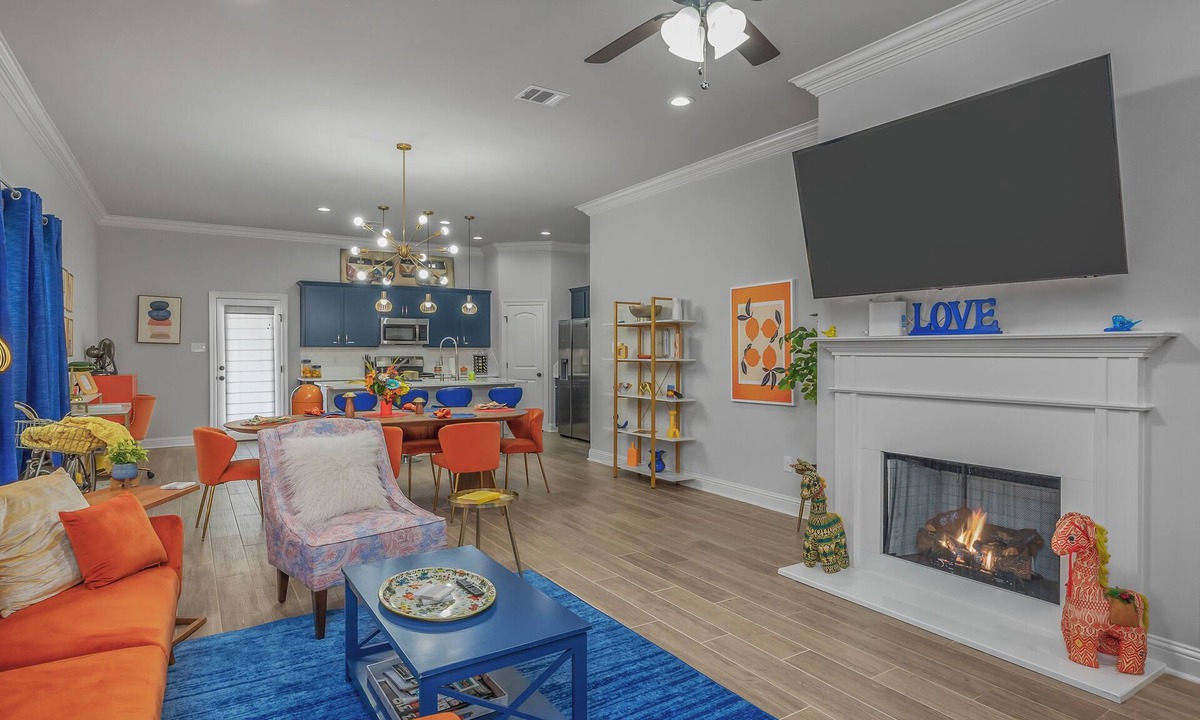 Broadmoor House | Groovy, New & Modern! Tv in each room.
