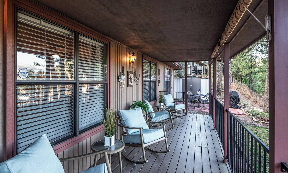 Ruidoso Cabin | Groovy View by Ruidoso Vacation Rentals