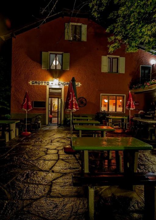 Roveredo Hotel | Grotto Zendralli