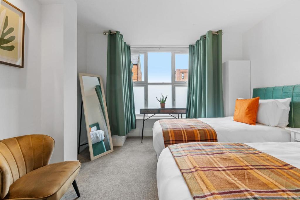 Loughborough Apartment | Ground Floor Apartment with Courtyard