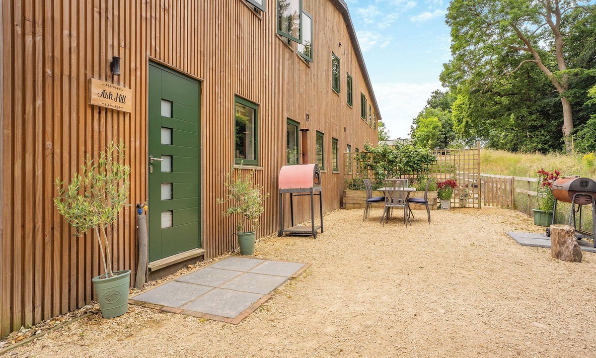 New Forest District Cottage | Ground Floor: nOpen plan living space.