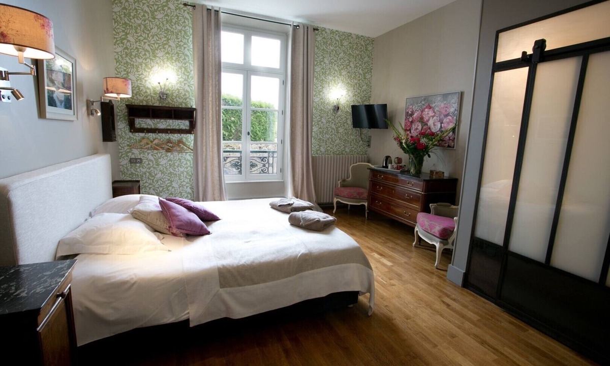 Etaule House | Ground Floor Room Disability Access