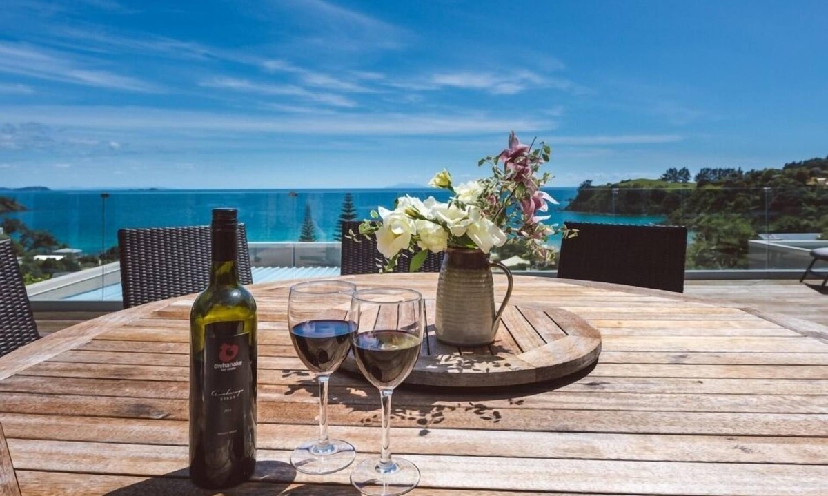 Palm Beach House | Group venue with guest accommodation