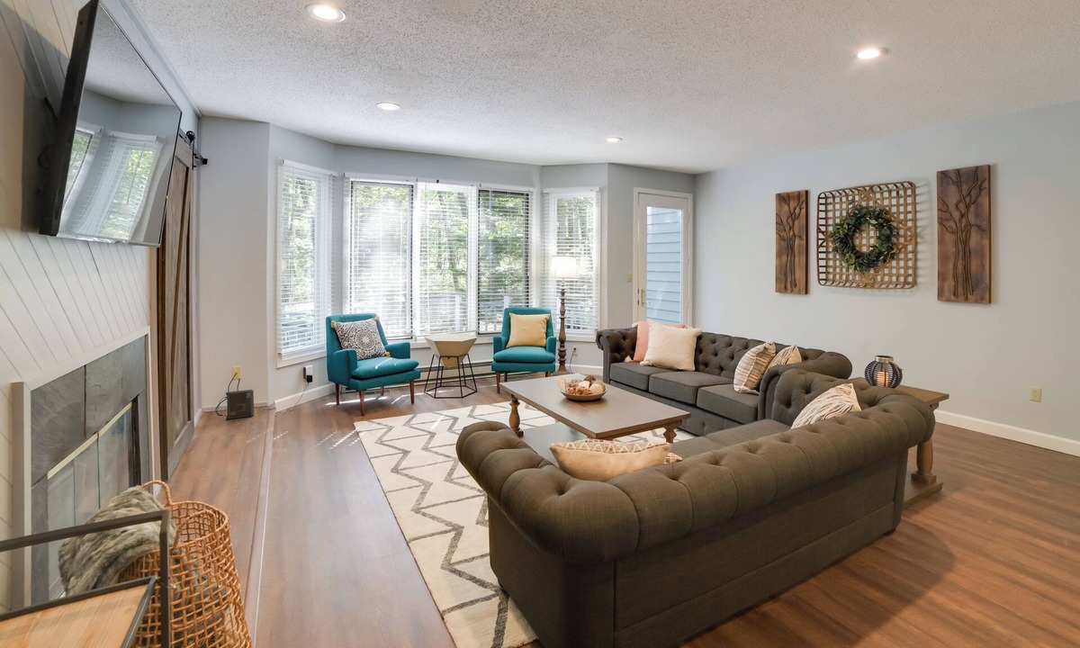 Roseland Condo | Groups Welcome! Condo ~ 1 Mi to Wintergreen Resort