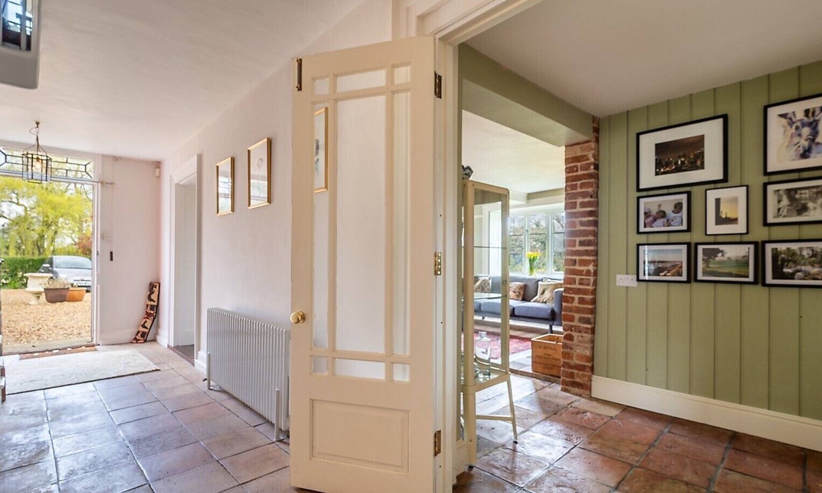 Eye Other | Grove Farmhouse