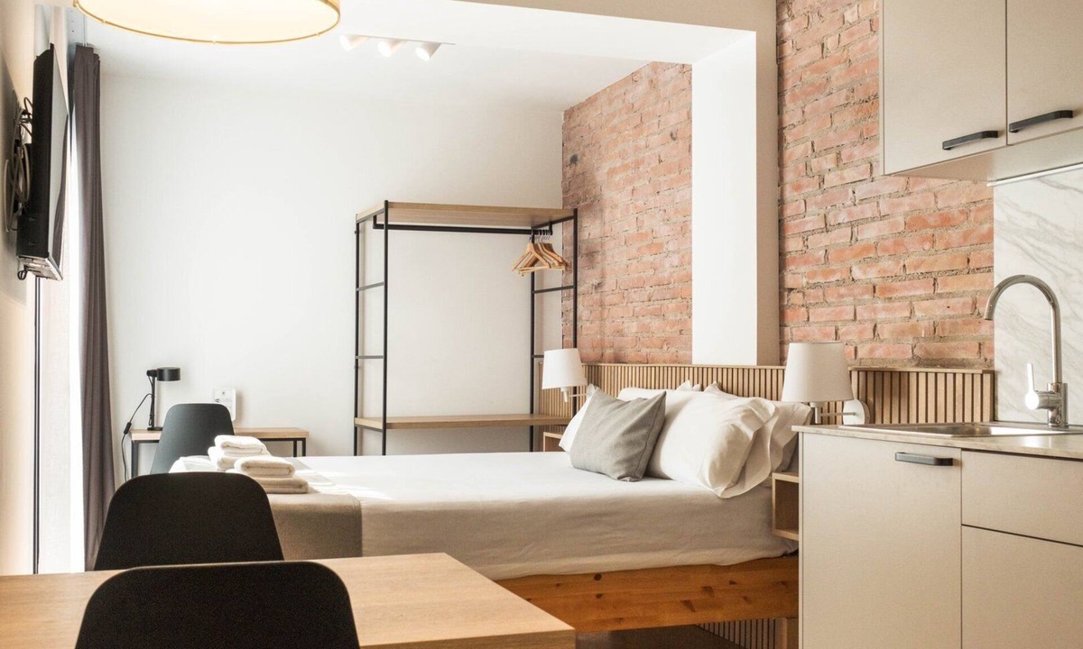 El Port Apartment | Guest Ready - Fira Barcelona Modern Studio