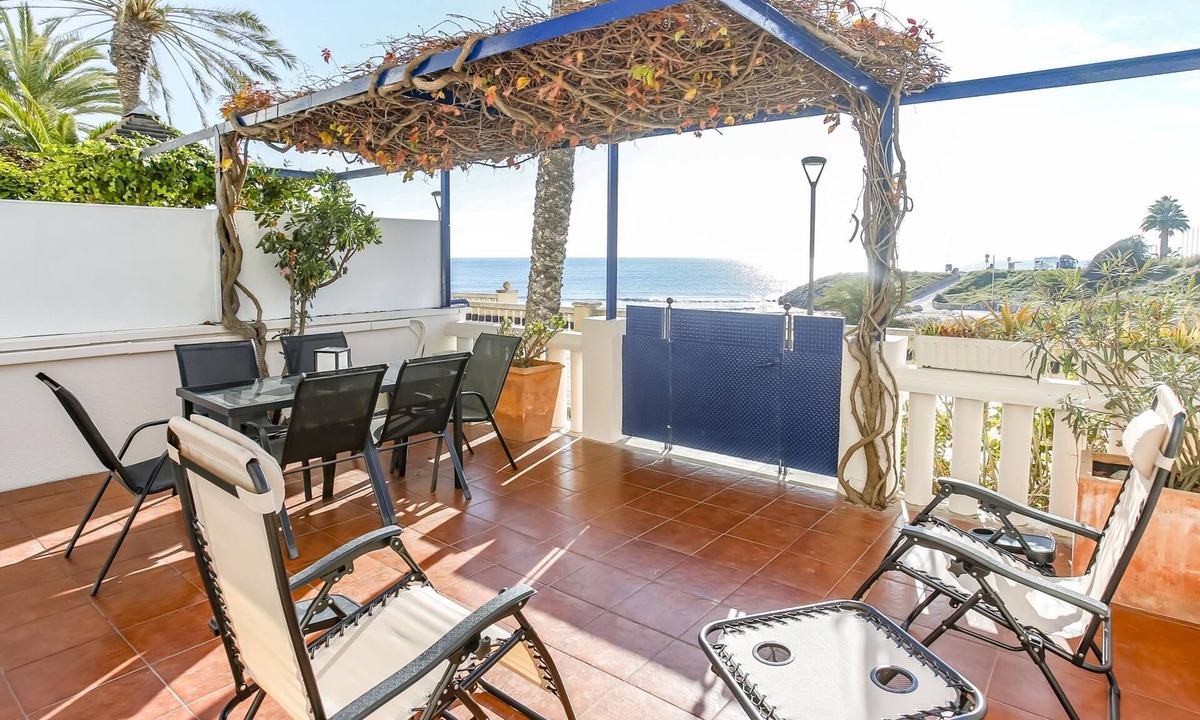 Sitges Town Center Apartment | Guess Condo in Sitges 3 Bedrooms 2 Baths